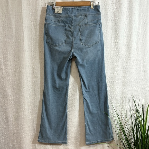 FREE PEOPLE WE THE FREE IN MY FEELINGS CROPPED midrise FLARE bootcut JEANS NEW - Picture 10 of 13